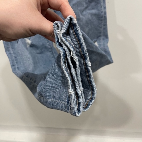 American Eagle Stretch Mom Jeans Distresses Light Wash High Rise Size 00 - Picture 7 of 12